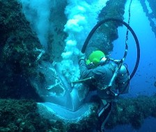 Diver Cleaning Node